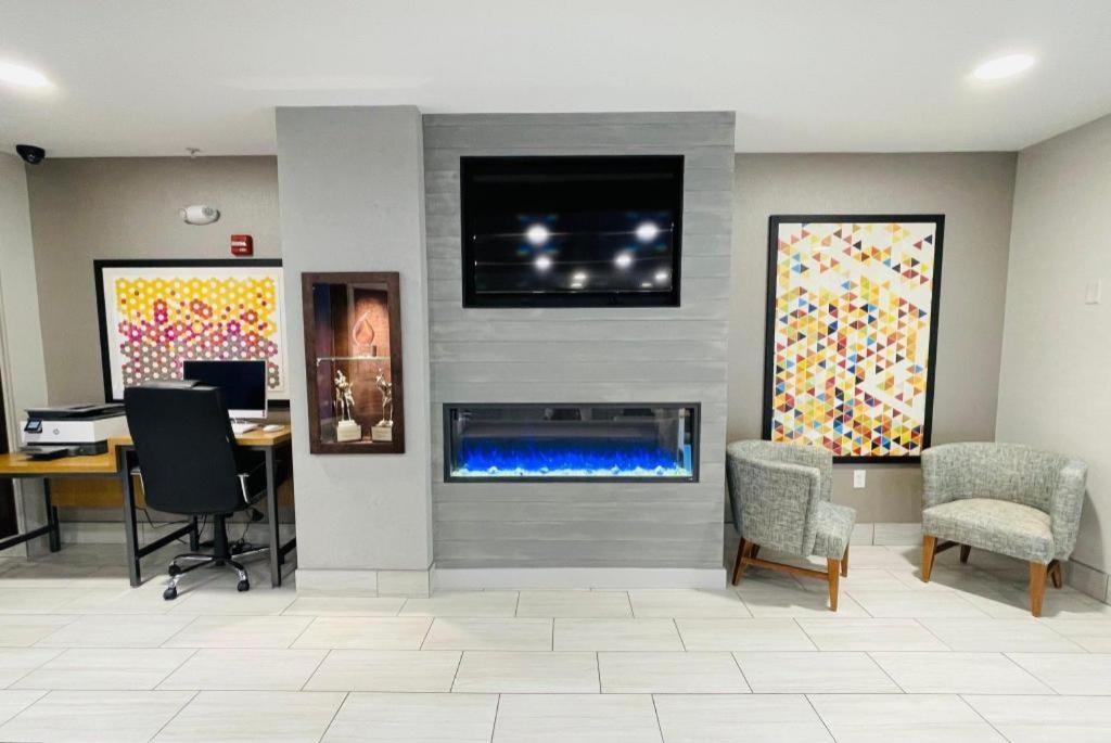Holiday Inn Express Hotel & Suites Grand Island By Ihg Eksteriør bilde