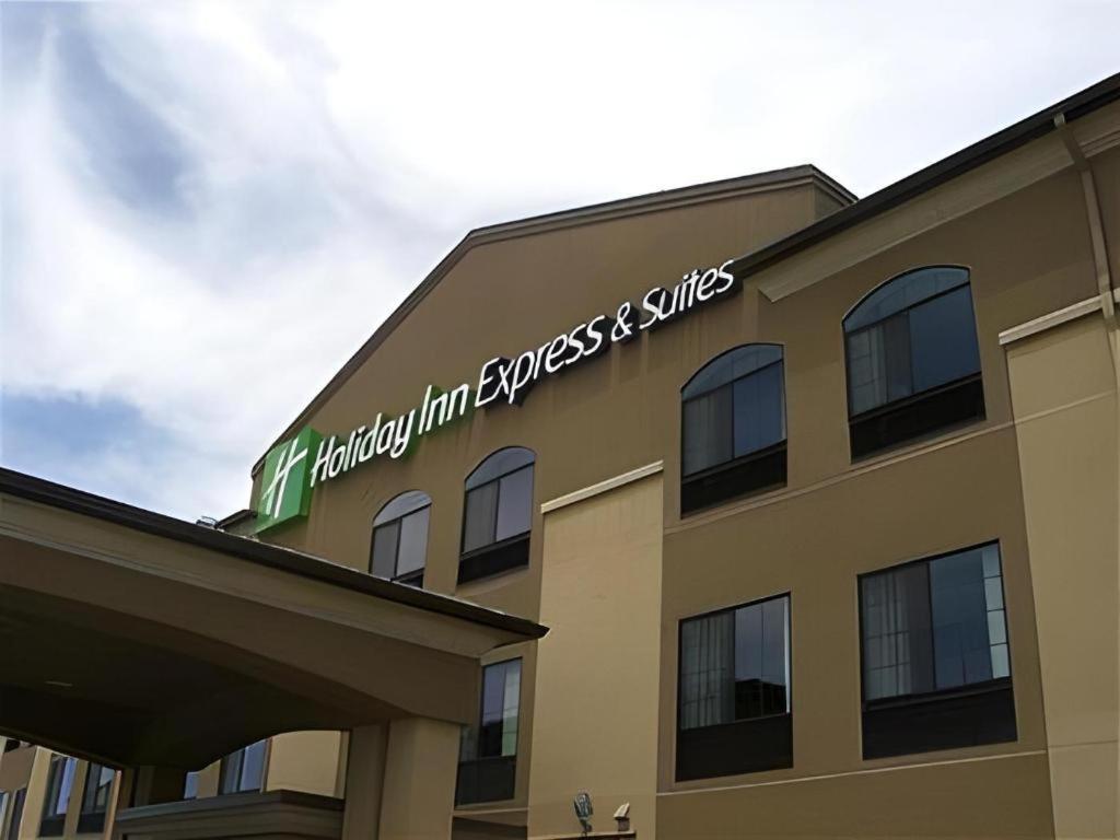 Holiday Inn Express Hotel & Suites Grand Island By Ihg Eksteriør bilde